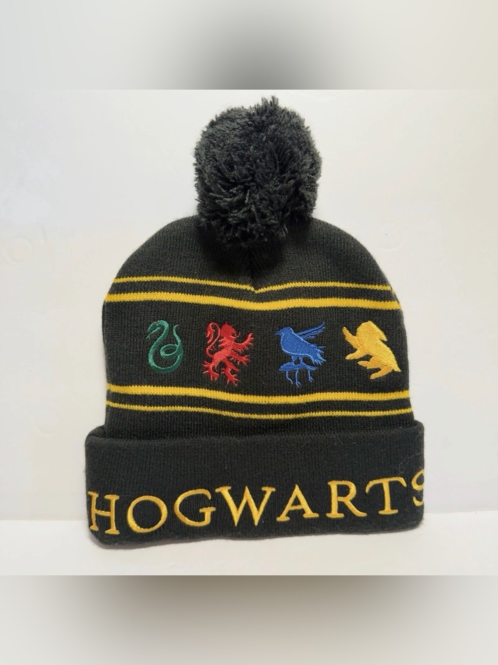 Harry Potter Hogwarts Beanie Hat Pom Pom Ravenclaw Gryffindor Slytherin